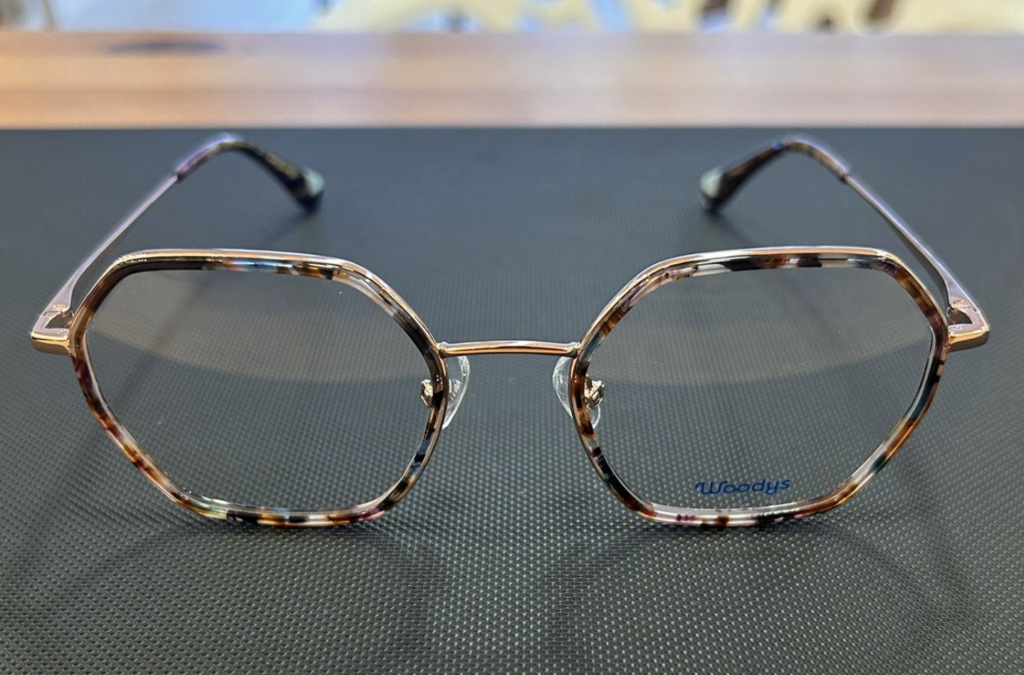 Montures WOODYS Barcelona